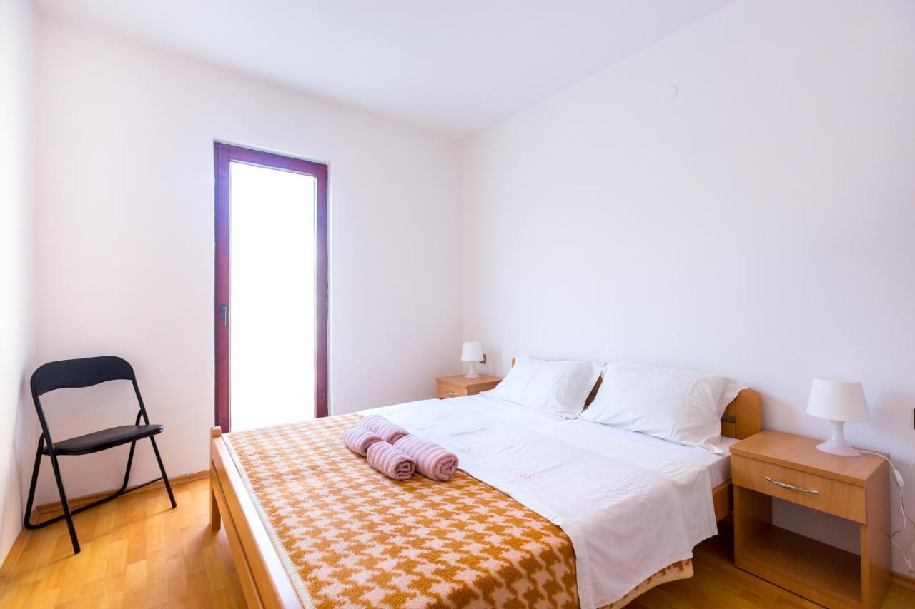Apartment Aleksic *