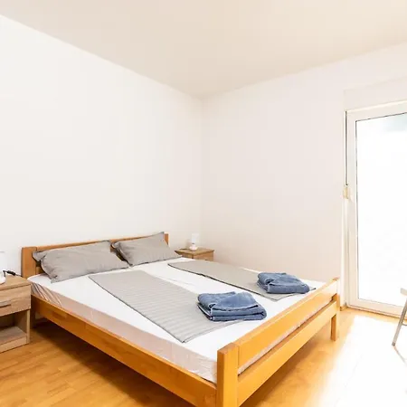 Aleksic Apartment Medulin Exterior photo